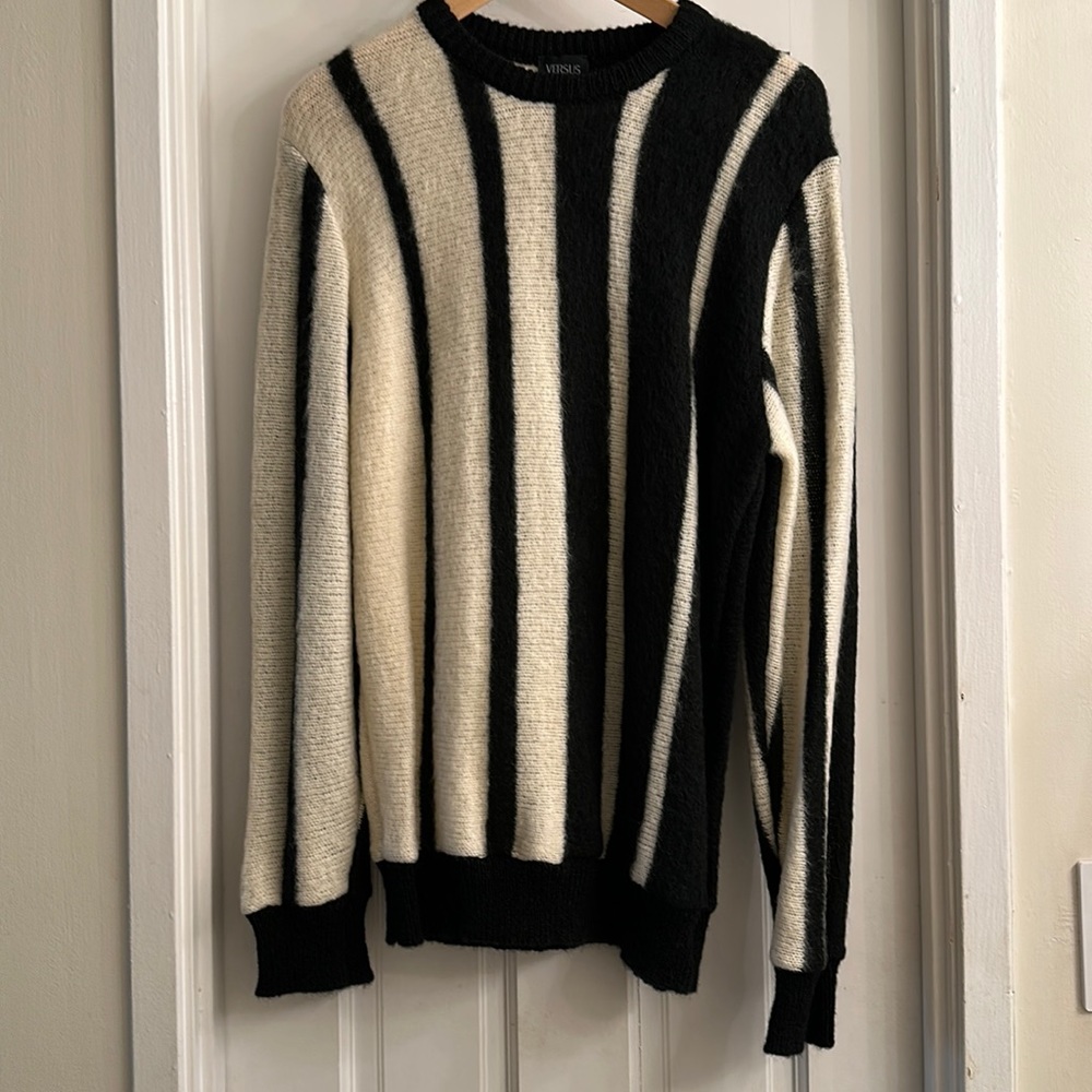 Versus by Versace Black & White Sweater - Luxury and Confort defined